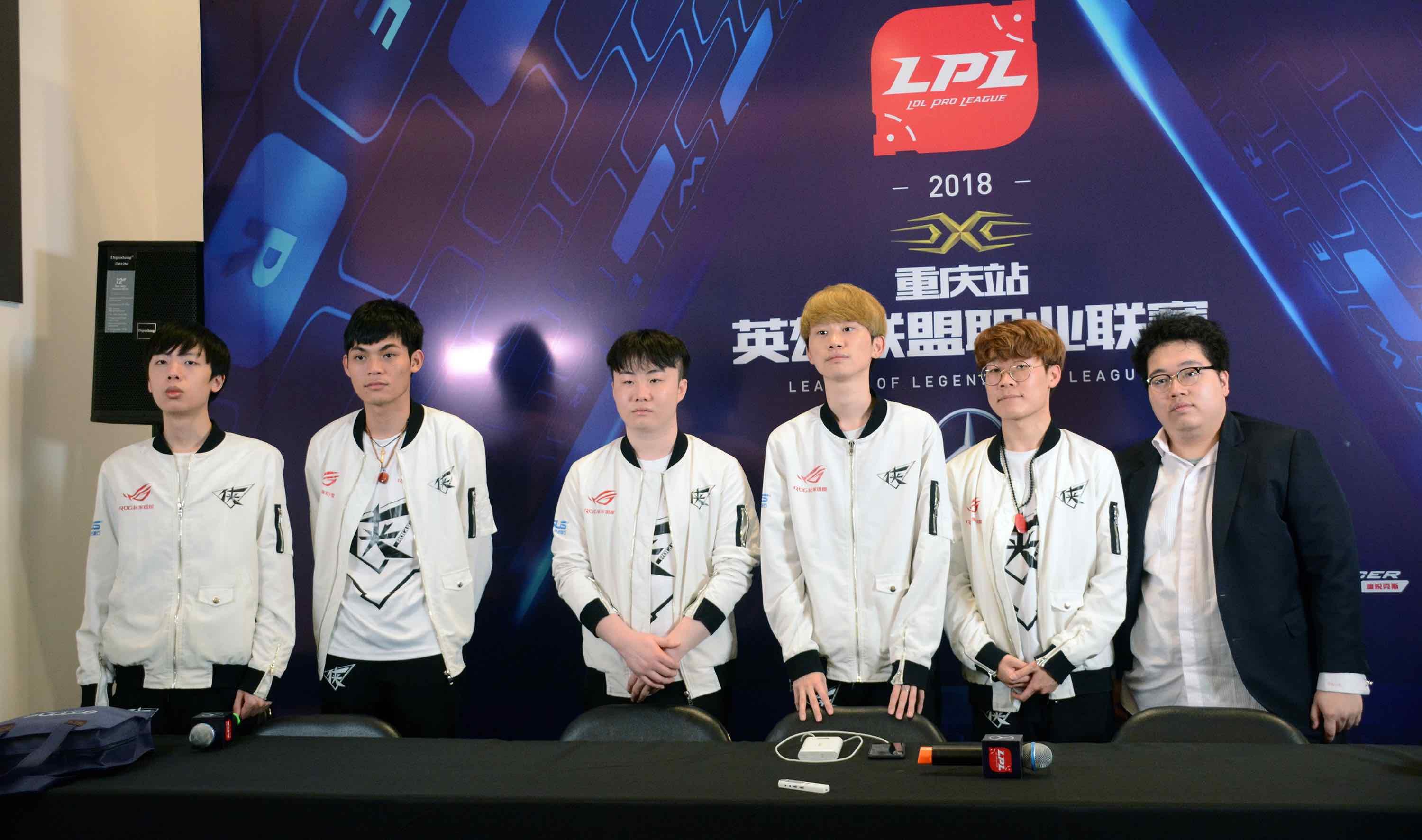 阿尔瓦雷斯 阿尔瓦雷斯